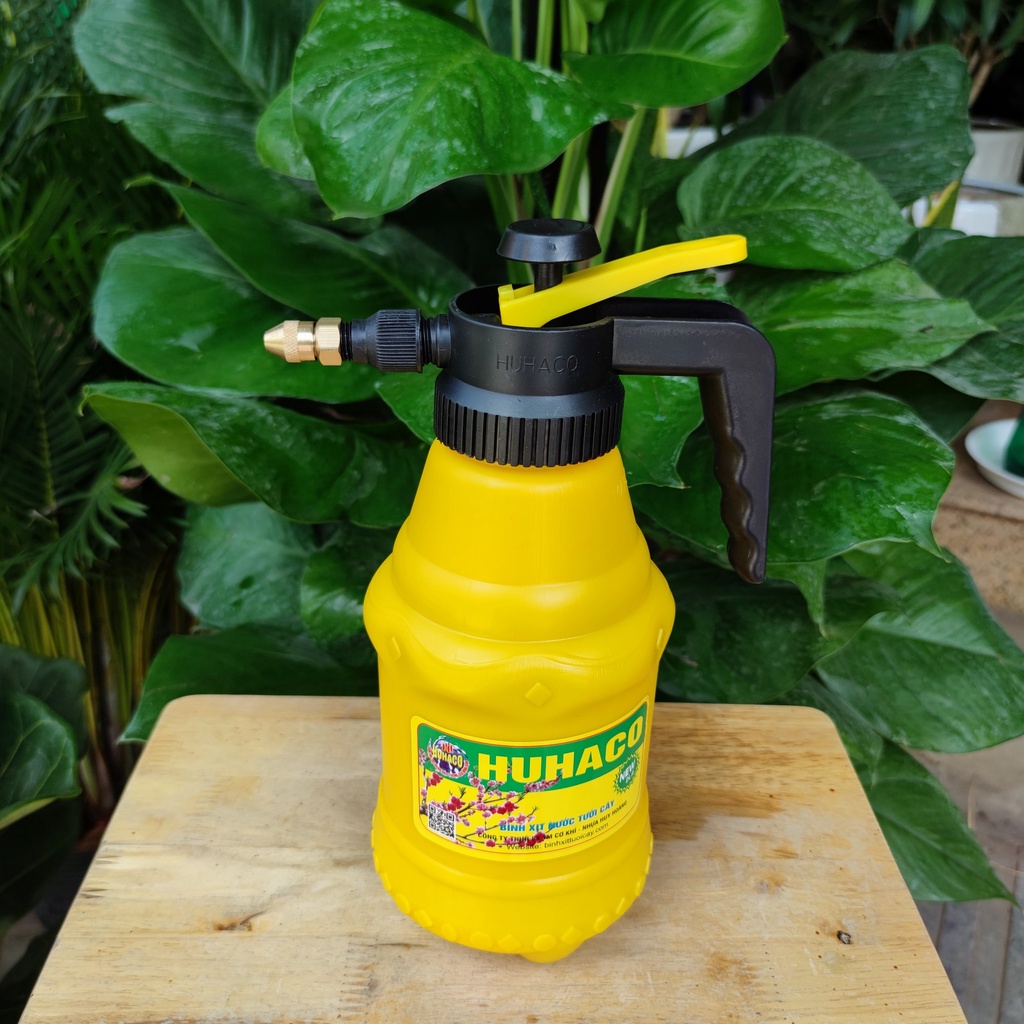 Bình nước tưới cây loại bơm hơi ,đâu phun chỉnh đa năng dung tích 2L
