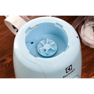 [Mã ELHA22 giảm 5% đơn 300K] Máy xay sinh tố Electrolux EBR3416