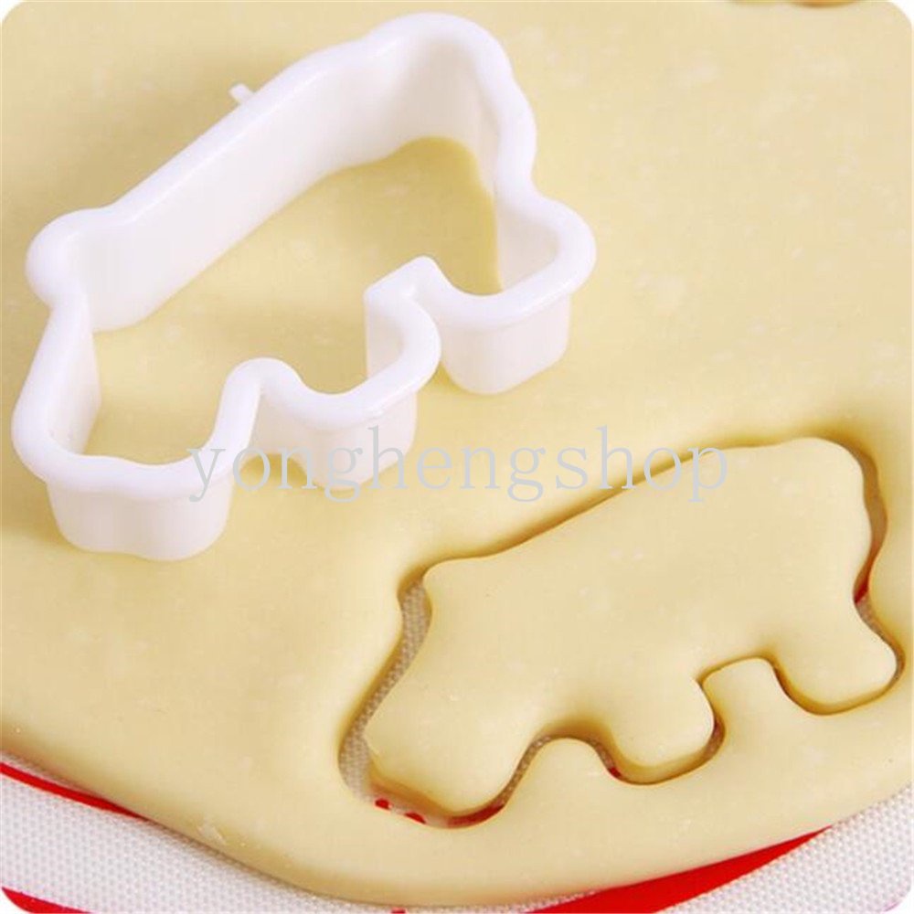 Set 6 Khuôn Cắt Bánh Quy Tạo Hình 3D Dễ Thương