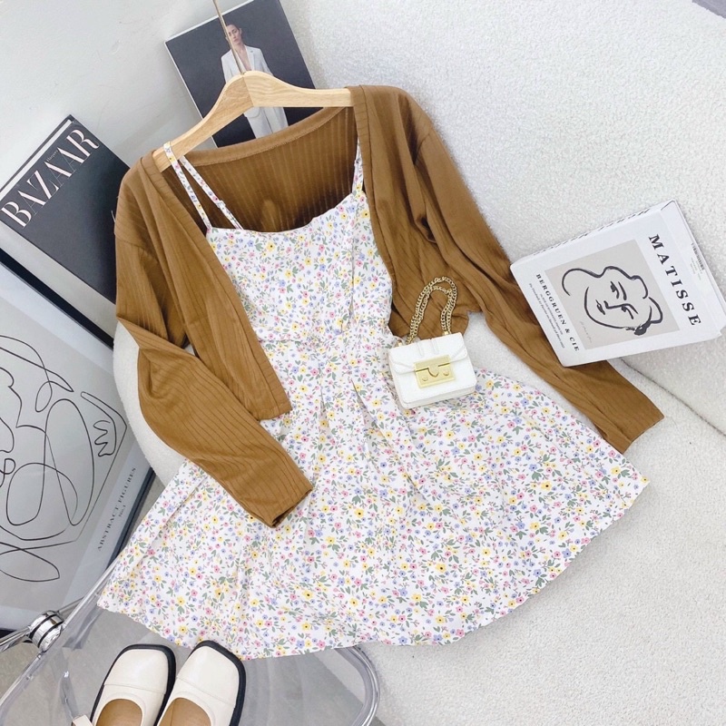 SET Đầm 2 dây hoa nhí tùng xòe kèm Áo khoác màu nâu NÀNG CLOSET