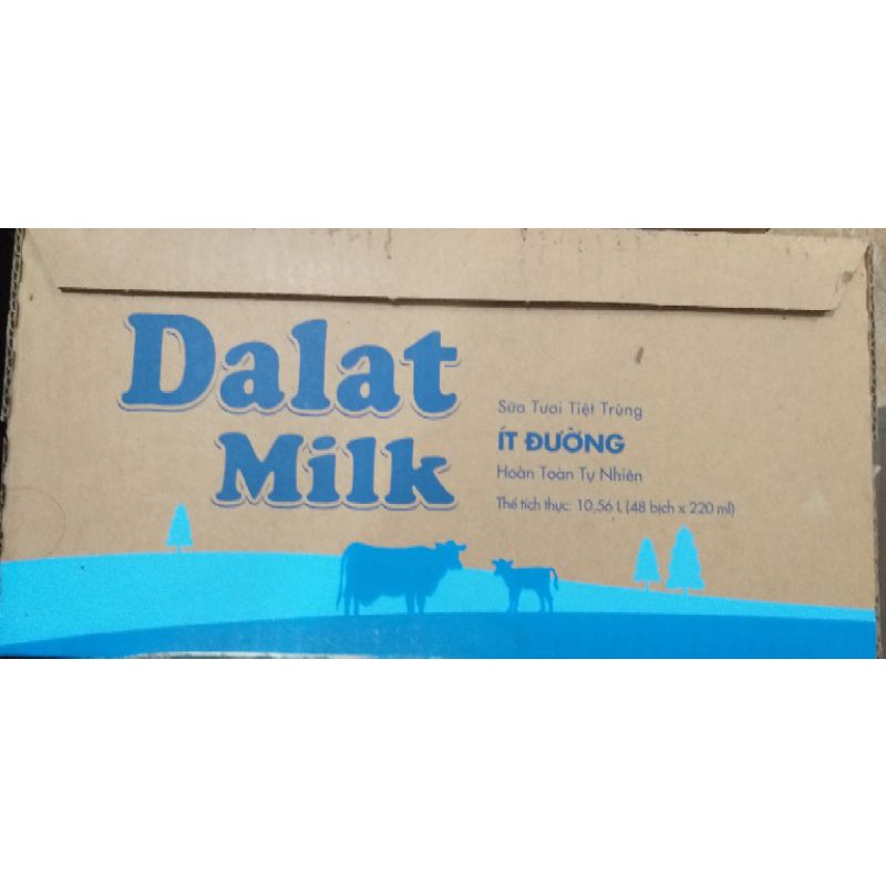 Sữa tươi DALAT MILK ít đường (Bịch 220ml) (thùng)