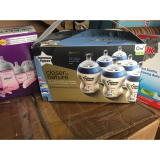 bình sữa Tommee tippee 260ml hoạ tiết