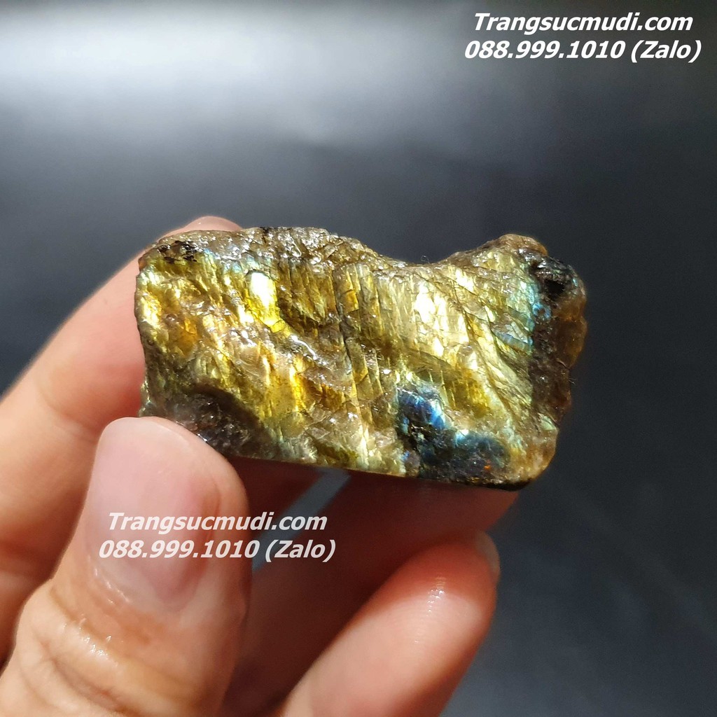 ĐÁ THÔ TỰ NHIÊN - ĐÁ XÀ CỪ LABRADORITE HÀNG ĐẸP