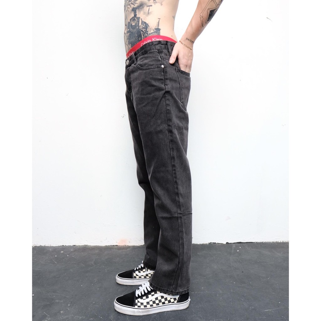 Quần ZOMBIE® Straight Fit Jeans In Black 8230 | WebRaoVat - webraovat.net.vn