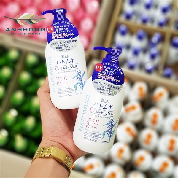 Sữa Dưỡng Thể Chống Nắng Hatomugi SPF31 PA+++ ( 250ml )