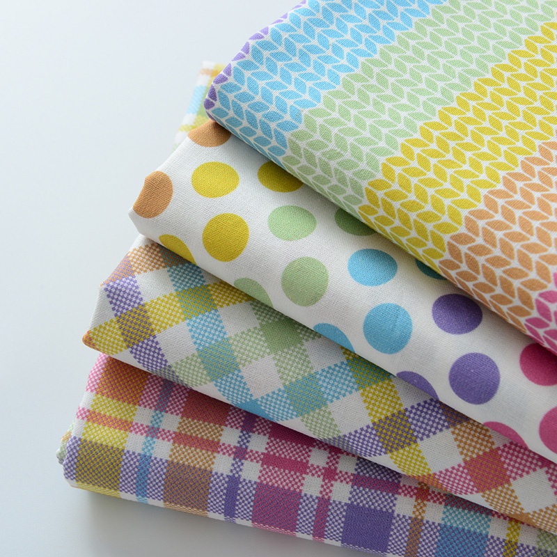 Vải cotton màu cầu vồng dùng may vá thủ công