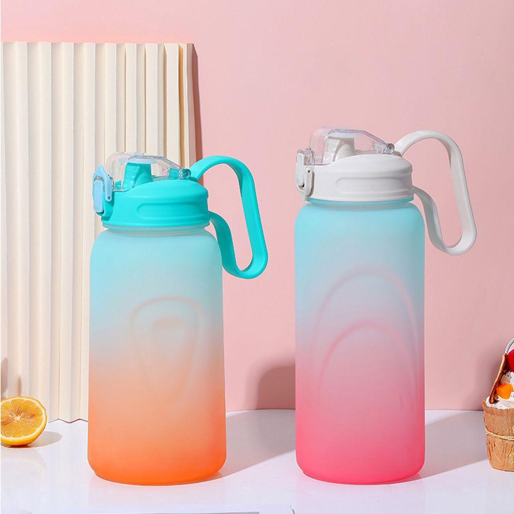 Bình Nước Nhựa Có Thang Đo Tiện Lợi
