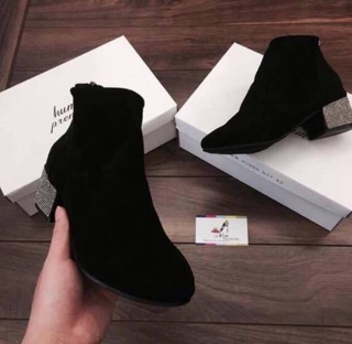 Boot gót kim tuyến