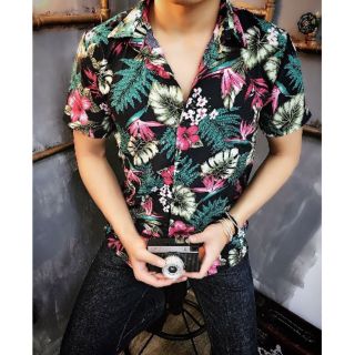 Áo sơ mi họa tiết hoa quả lá