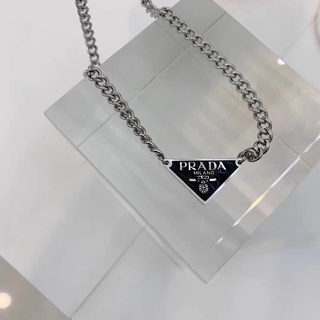 Vòng cổ prada dây xích