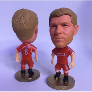 Tượng cầu thủ bóng đá Steven Gerrard