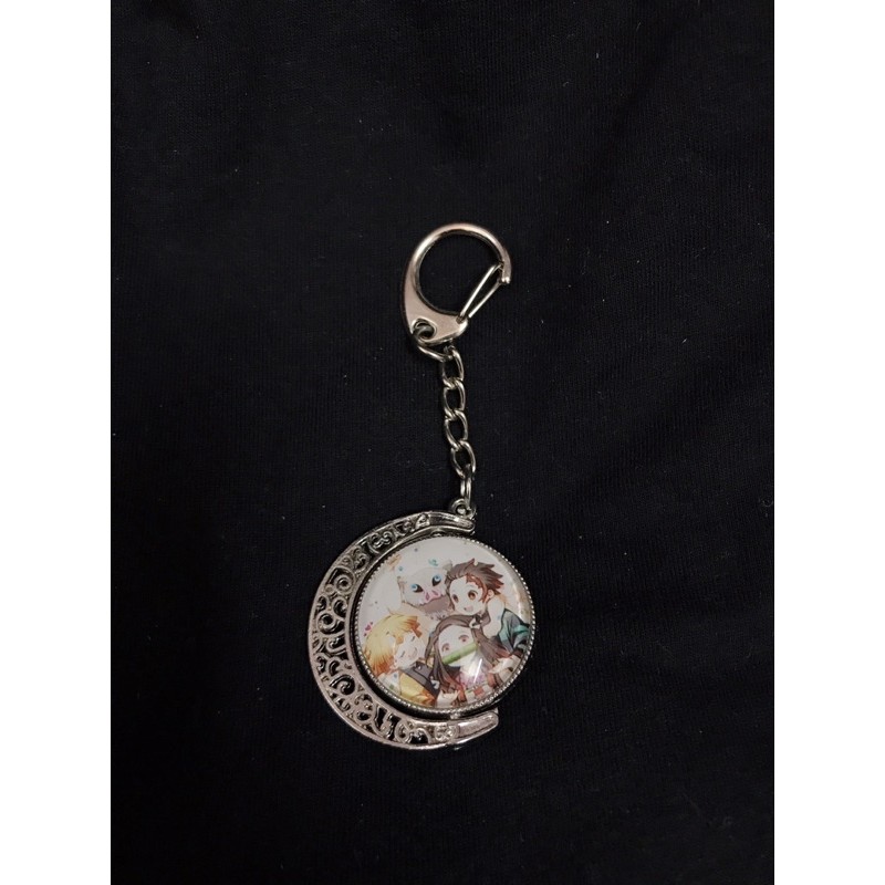 Móc khoá xoay 360 Kimetsu no yaiba- thanh g ư ơ m diệt quỷ - Demon slayer