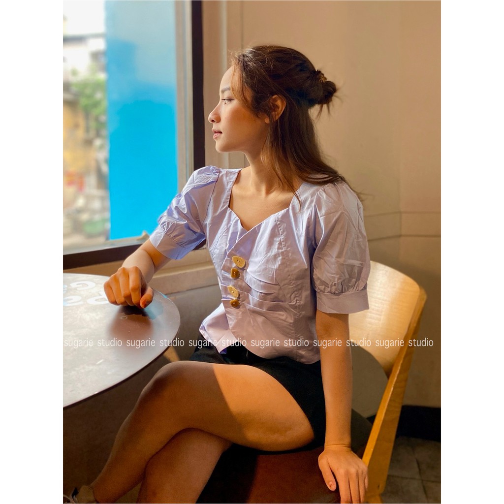 Áo kiểu hoạ tiết cúc nổi bật SUGARIE (ảnh thật) | BigBuy360 - bigbuy360.vn