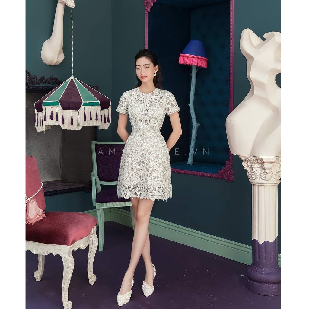 Đầm đi tiệc sang trọng chất liệu ren cao cấp | BigBuy360 - bigbuy360.vn