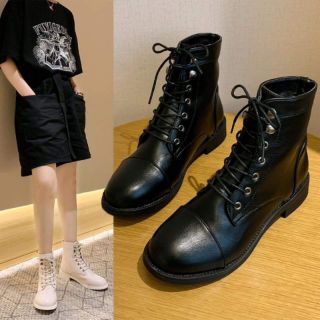 Boot cổ cao mẫu mới size 35,36