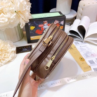 Túi GG Dáng Tròn Dài. Kiểu độc đáo