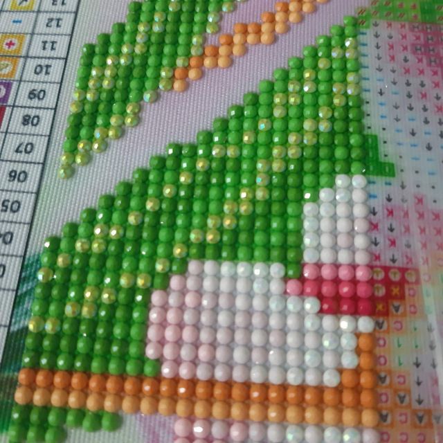 Tranh đính đá phong cảnh y8235 , y8234 lv437 , y8233 .