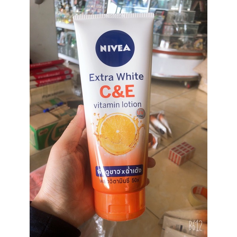 Dưỡng thể Nivea extra white c&amp;e thái lan 320g