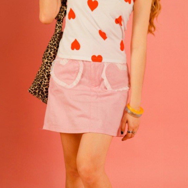 Chân váy Kaki thun màu hồng nhạt Freesize - 2 túi hình trái tim dễ thương | BigBuy360 - bigbuy360.vn