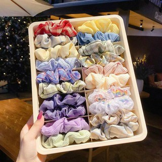 Dây buộc tóc , cột tóc scrunchies siêu dễ thương 9