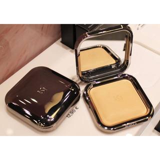 Phấn phủ nén Kiko MATTE FUSION