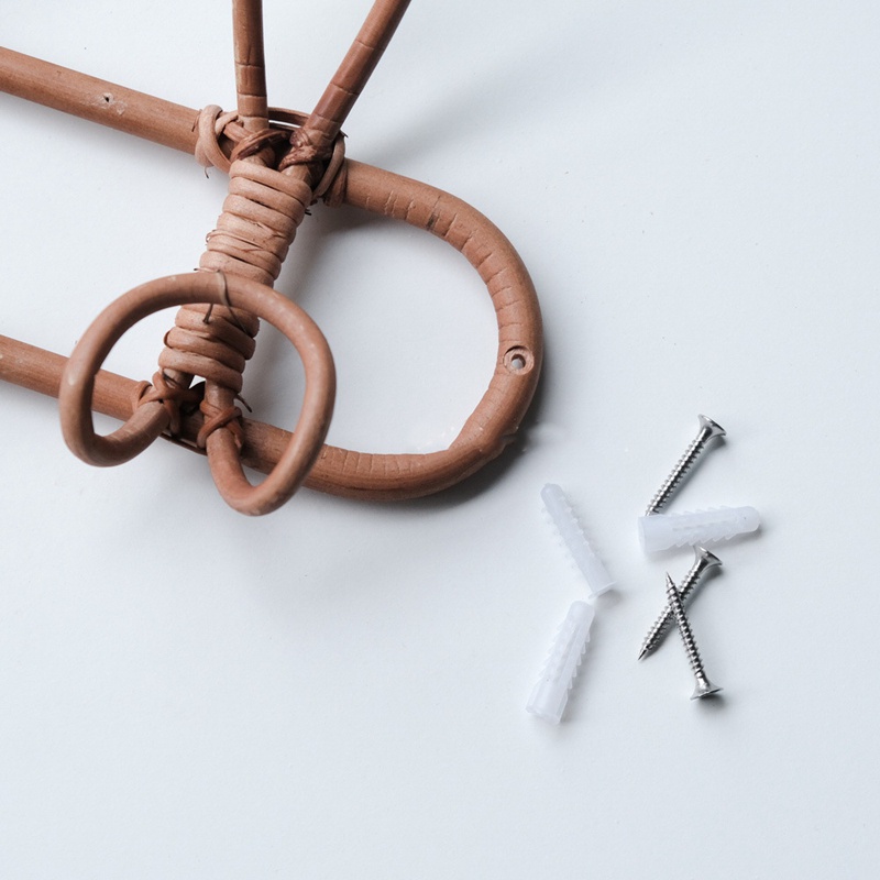 Móc treo quần áo gắn tường bằng mây kiểu vintage độc đáo