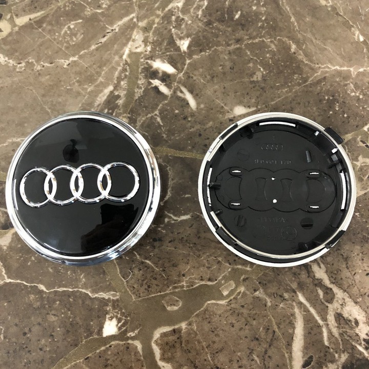 Logo chụp mâm, vành bánh xe ô tô Audi Q7 Đường kính 77mm - Mã AUD77