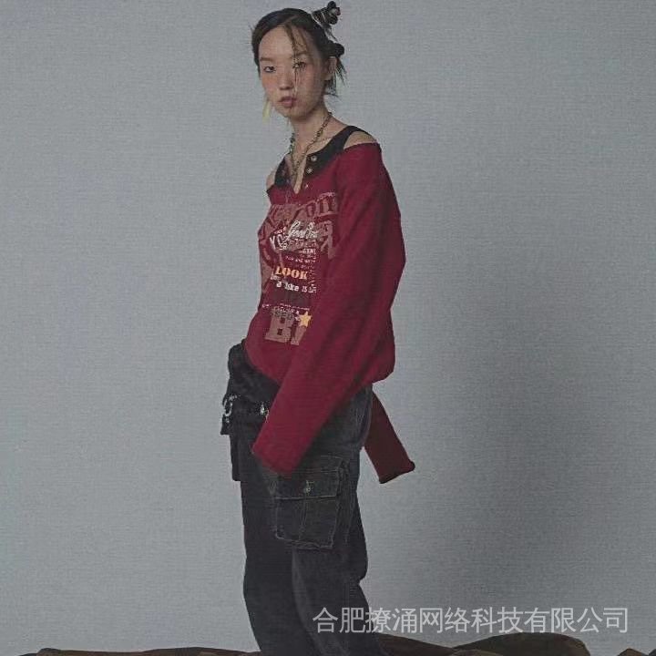 Ya culture Áo Thun Dài Tay Giả Hai Mảnh Không Đối Xứng In Họa Tiết Phong Cách punk Milan y2k hot girl
