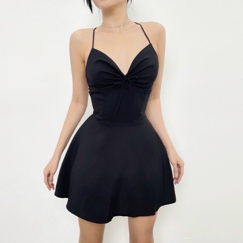 Đầm Lụa 2 Dây Xoè Dáng Ngắn Mini Silk Dress