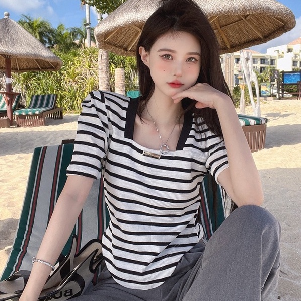 Áo dệt kim ZHELIHANGFEI tay ngắn cổ vuông họa tiết kẻ sọc bắt mắt phong cách trẻ trung cho nữ
