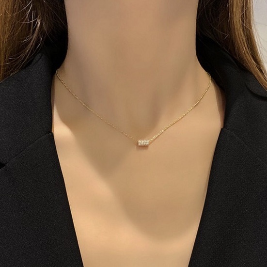 Dây chuyền Vòng cổ Chocker TITAN màu Gold Sun & Moon  HALLA