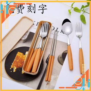 Bộ đũa thìa dĩa Inox cán gỗ(kèm hôp)