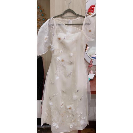 ÁO DÀI TRẮNG THIẾT KẾ TIỂU THƯ SANG CHẢNH