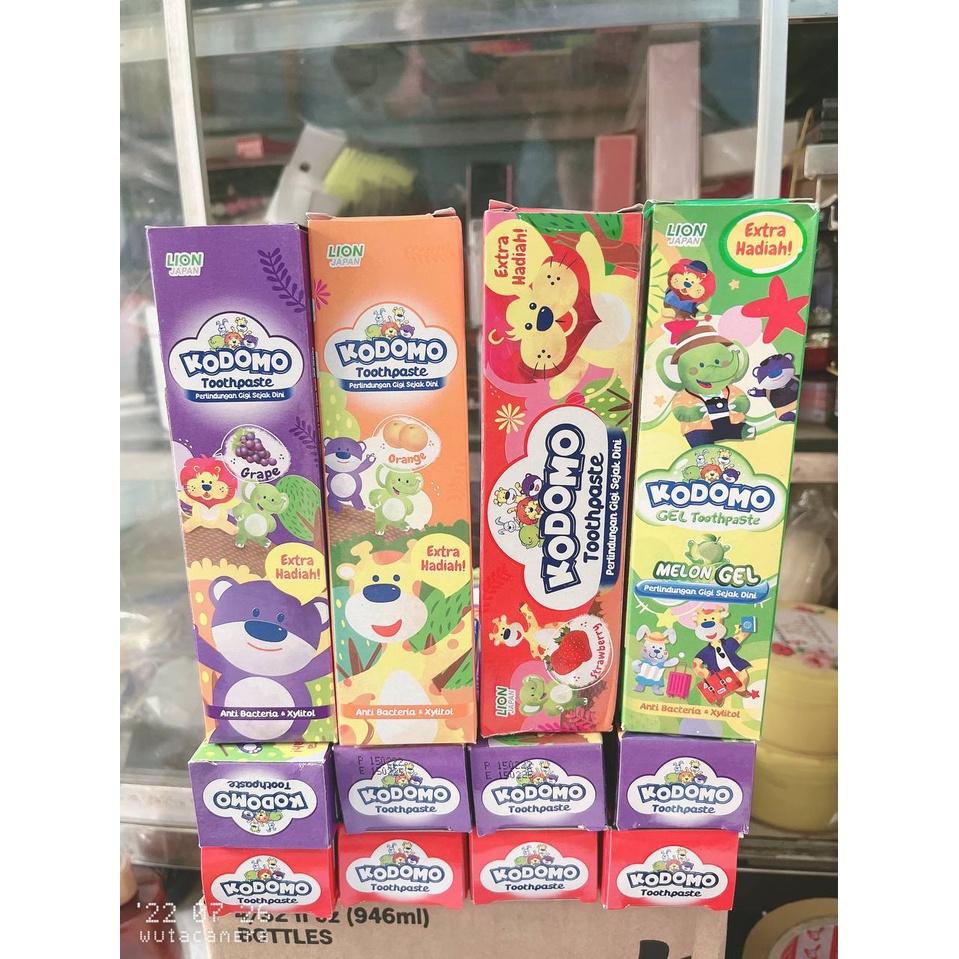 Kem đánh răng cho bé Kodomo