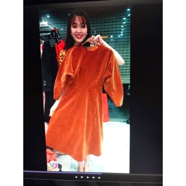 Thanh lý váy nhung Nem Sz 4