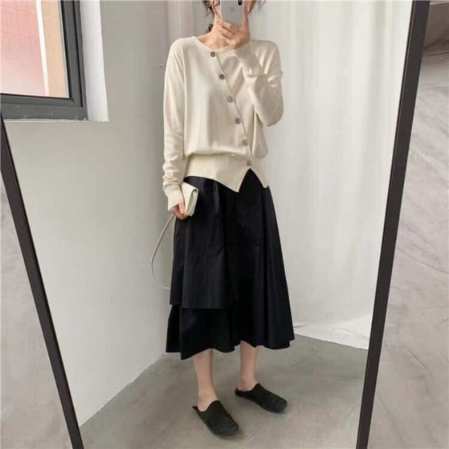 CHÂN VÁY ULAZZANG TẦNG DÁNG DÀI XÒE NỮ ĐEN TRẮNG | BigBuy360 - bigbuy360.vn