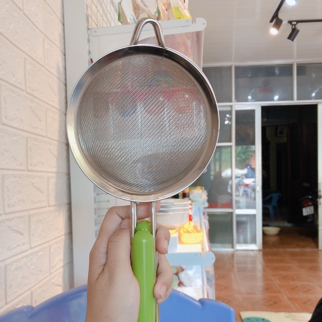 Rây lọc cháo lỗ nhỏ