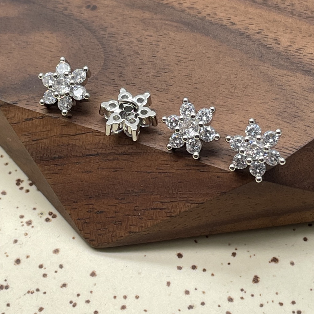 1410131     Bán Sỉ Nút Nhỏ Bằng Đồng Mạ Zircon Hình Hoa Dát Đá Zircon Sang Trọng Thời Trang