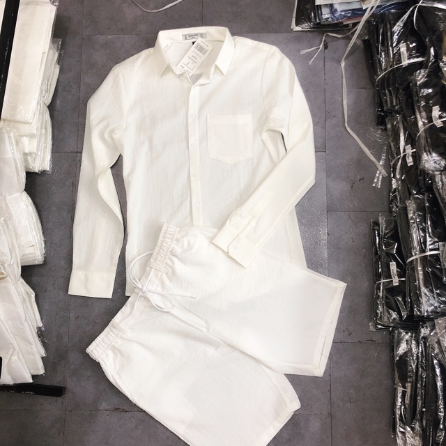 Áo Sơ Mi Đũi Nam Dài Tay Cổ Bẻ Túi Ngực ,Bộ Quần Ngố + Áo Đũi Dài Chất Mát Mặc Nhẹ Đi Biển ,Du Lịch Đi Chơi Hot 2020 | BigBuy360 - bigbuy360.vn