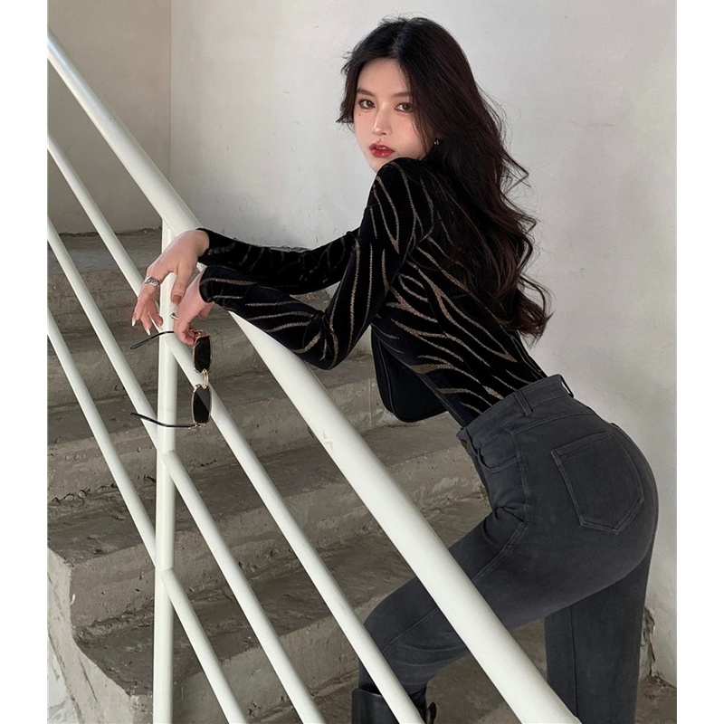 Áo nhung dài tay cổ chữ V thời trang mùa thu dành cho nữ