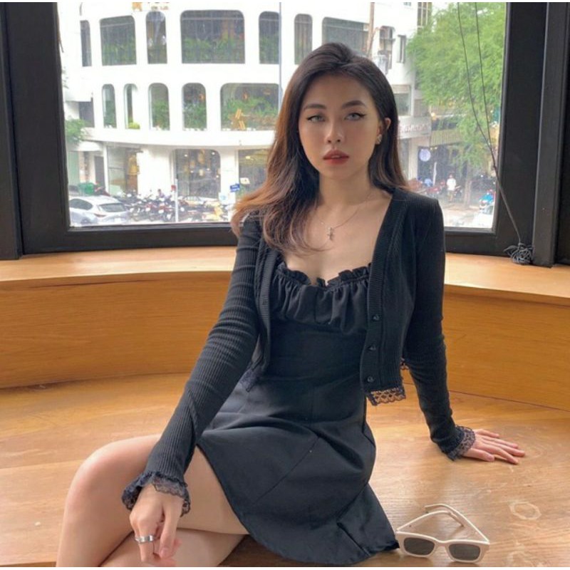ÁO CROPTOP TAY DÀI REN CÚC THẬT THUN GÂN A2-RDD