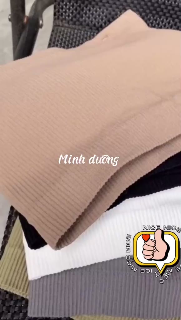 Áo Bra 2 dây len tâm có mút ngực dây tháo rời - Áo Ống 2s | BigBuy360 - bigbuy360.vn