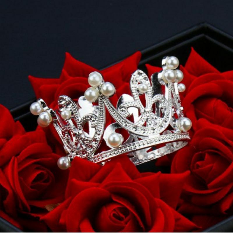 Vương miện trang trí bó hoa .trang trí bánh kem