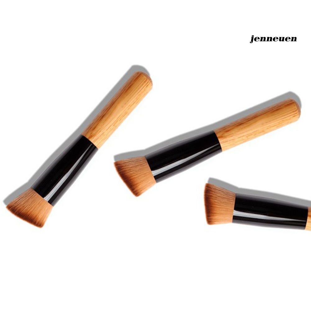 Cọ Trang Điểm Đánh Phấn Nền Kem BB Che Khuyết Điểm Mềm Mại Tiện Dụng