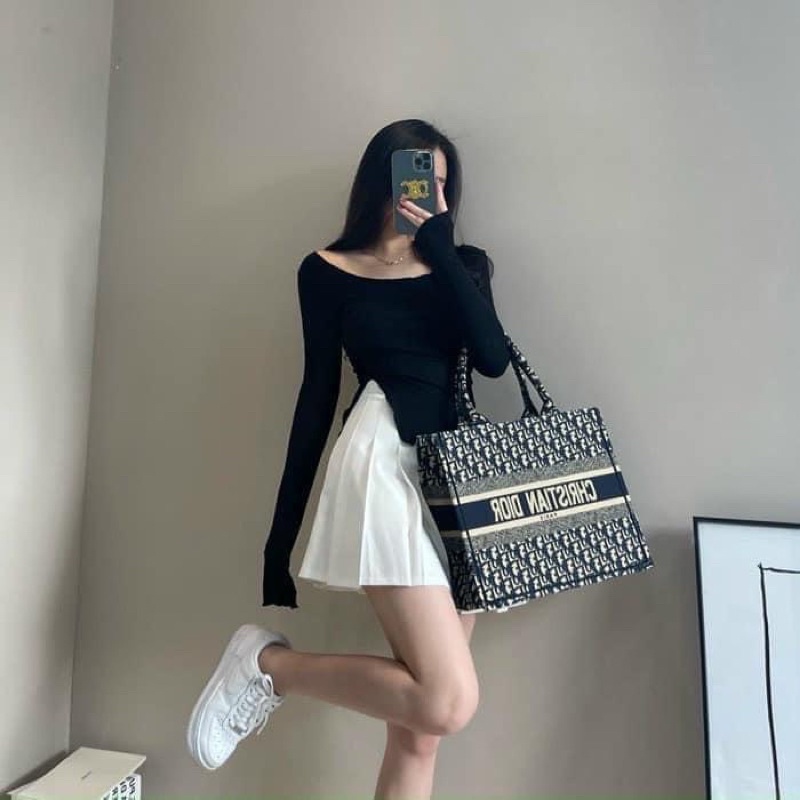 Áo Len Tăm Xẻ Vạt Cuốn viền