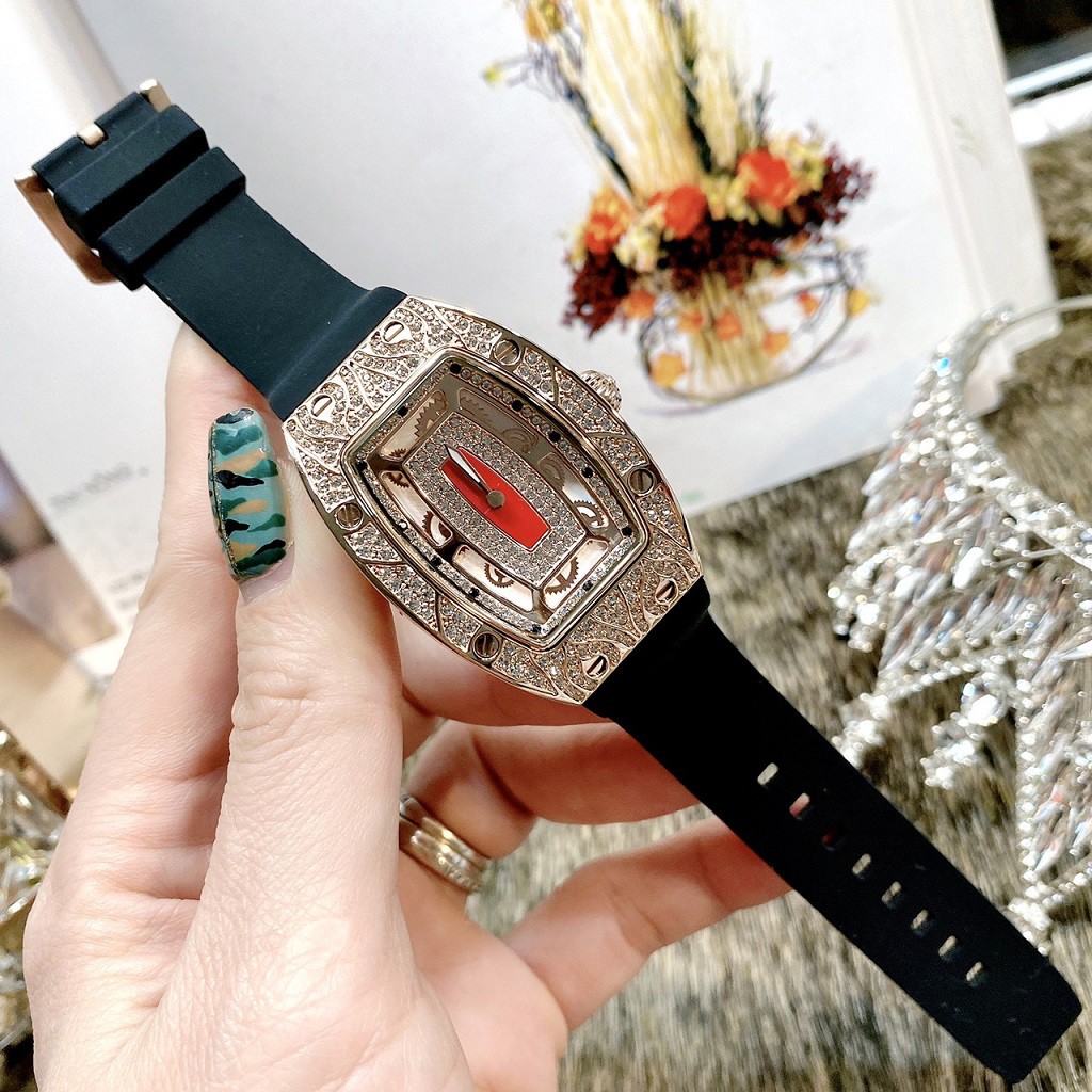 Đồng Hồ Nữ Davena Dây Silicon Đen Mặt Hoa Văn Đính Đá Rose Gold D31995 36mm Chính Hãng