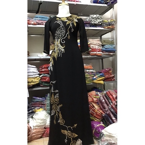 Áo dài kết đá 4tà