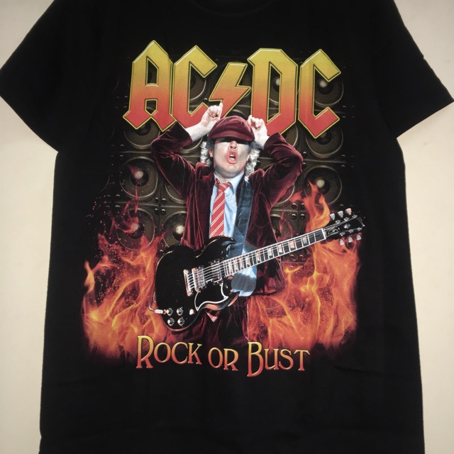 Áo ACDC còn size XL