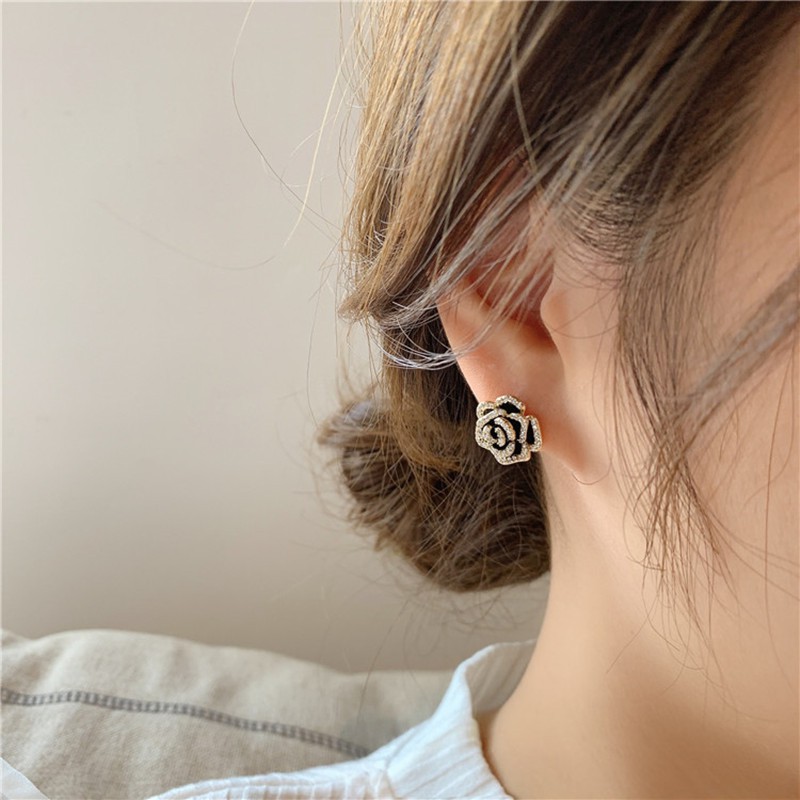 Bông tai nữ Hàn Quốc thời trang khuyên tai nữ dáng dài cá tính chất liệu hợp kim giá rẻ đẹp cực