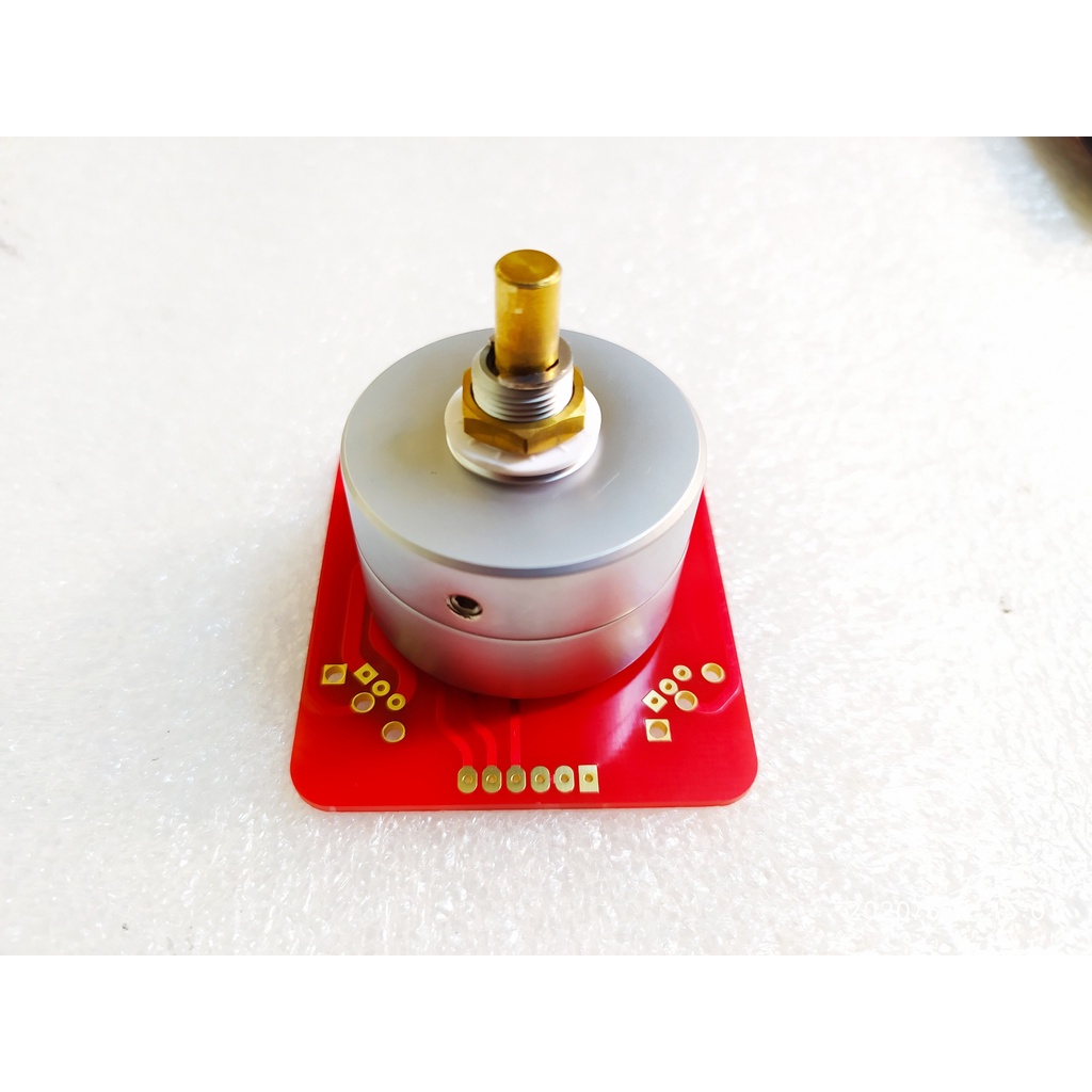 Selector chuyển kênh 3 bước EIZZ